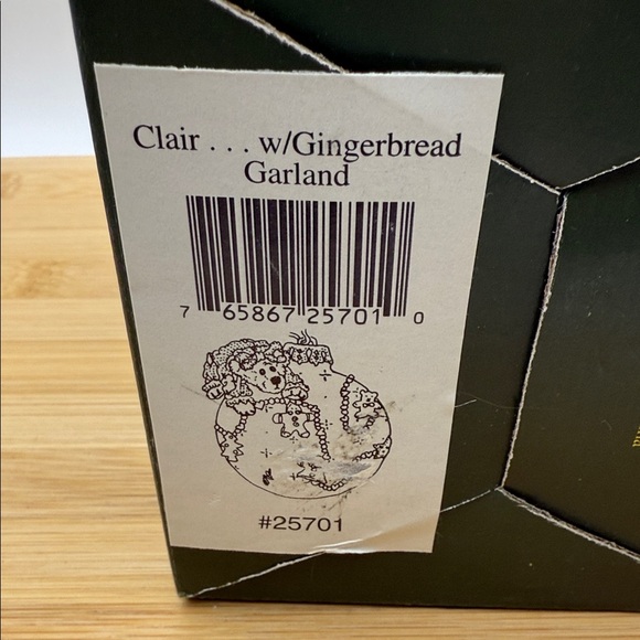 Boyds Bears Clair with Gingerbread Garland #25701 - Picture 7 of 7